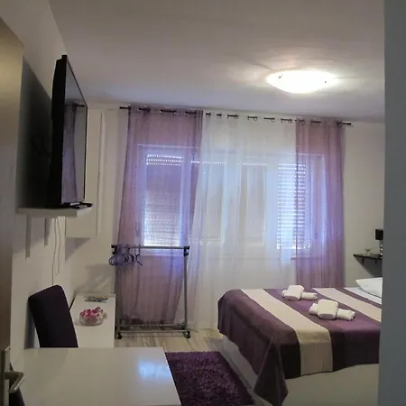 And Stambuk Ii 3* Split