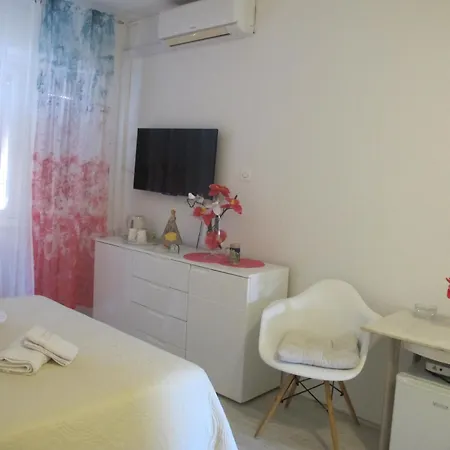 And Stambuk Ii Pensionat Split